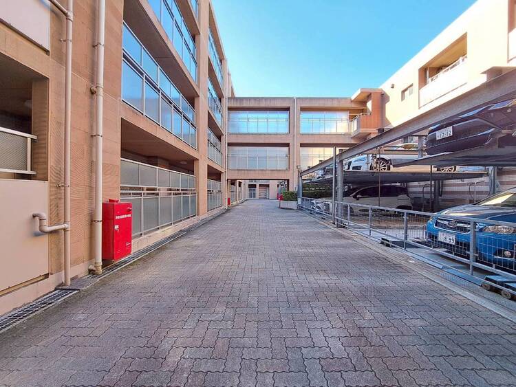 その他 駐車スペースが嬉しいですね。※空き状況は都度ご確認下さい。