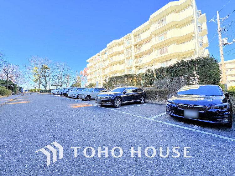 駐車場 駐車場（料金・空き状況はご確認ください）