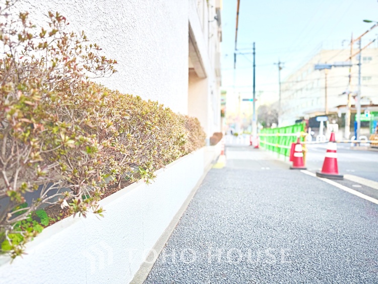 キッチン 家事動線に配慮した、効率的なキッチンレイアウト。調理も片付けもスムーズに行えます。