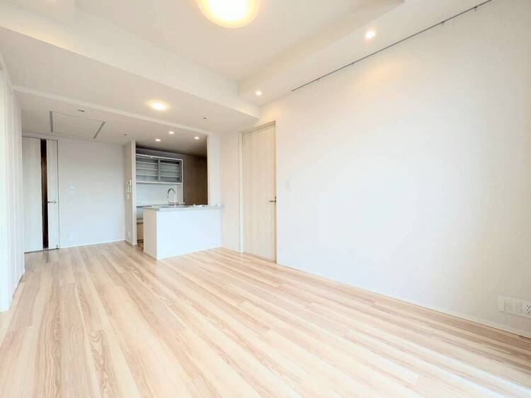 居間 充実した生活は伸びやかな居室空間から始まります。