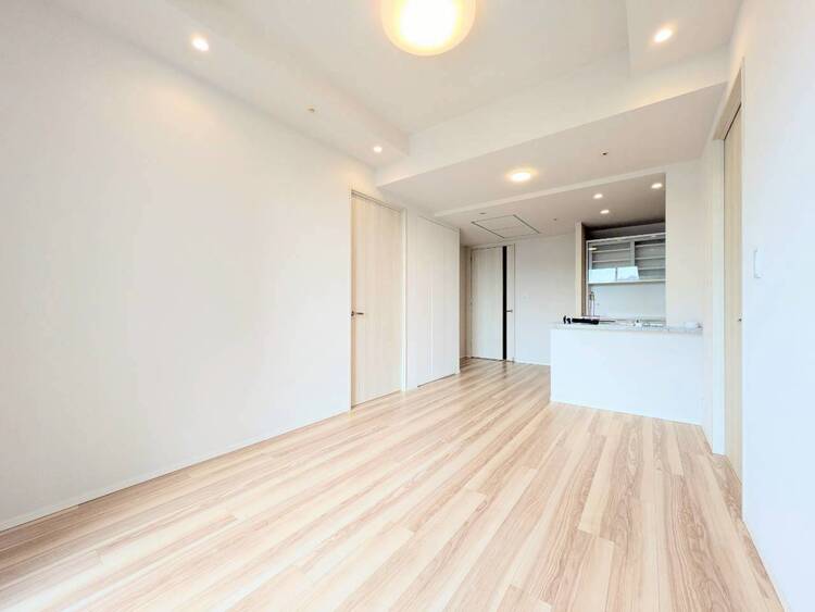 居間 シンプルな内装と偏り過ぎないデザインで統一しました。