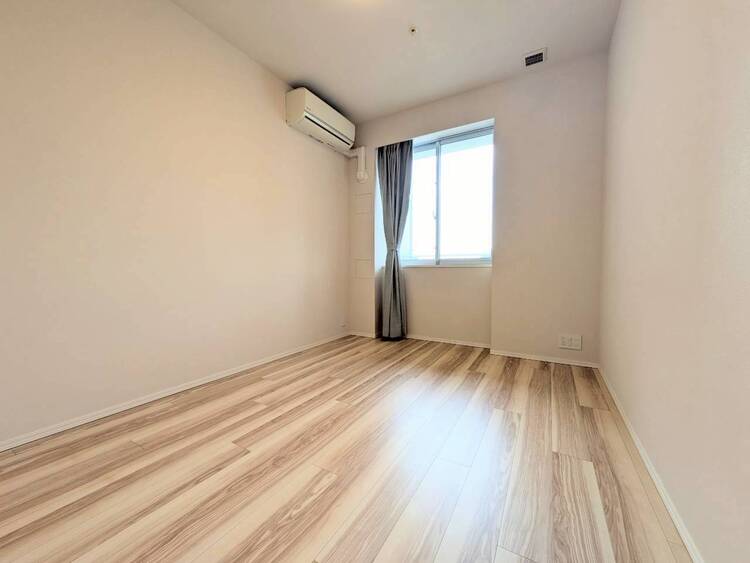 子供部屋 清かで艶やかな時間をもたらしてくれる室内です。