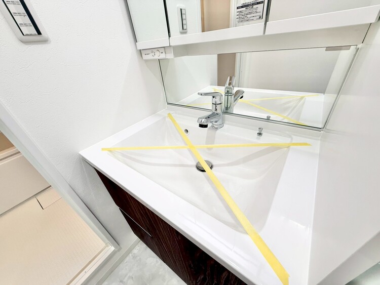 洗面 清潔感を感じられる洗面化粧台。