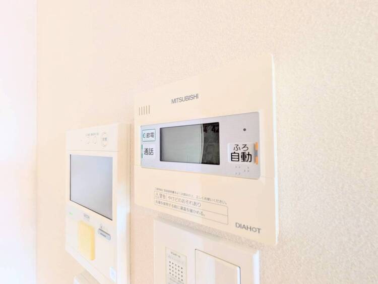 設備 見やすい画面で操作しやすい給湯パネル。