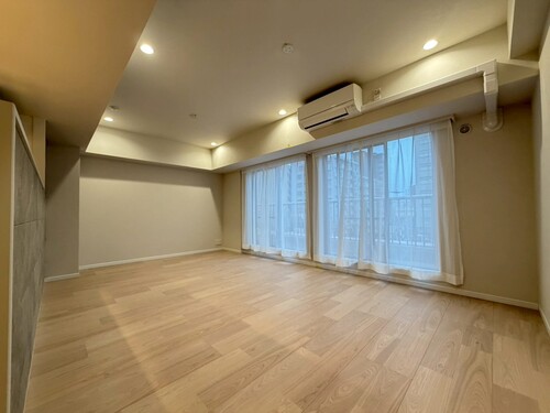 ジェイパーク上野アクシスの物件画像