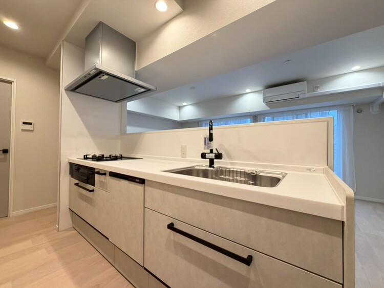 キッチン 開放感のあるキッチンスペース。調理をしながら、会話も弾みそうですね。