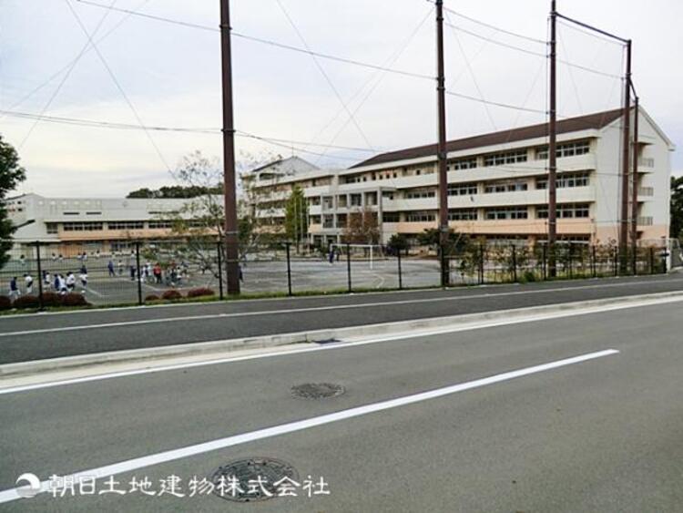 周辺 十日市場中学校850ｍ