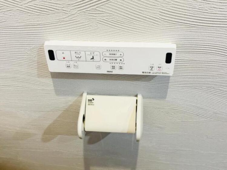 設備 シャワートイレを標準装備。操作パネルで、洗浄機能や温度設定などもラクラク設定できます。