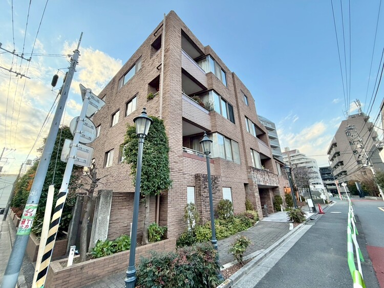 クレッセント新宿柏木の売出し中の物件情報