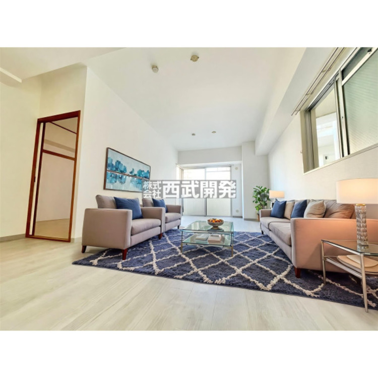 居間 ※配置してある家具や小物はCGによるイメージです。2026年1月撮影