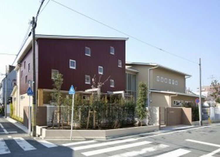 周辺 小向さくら保育園	240m