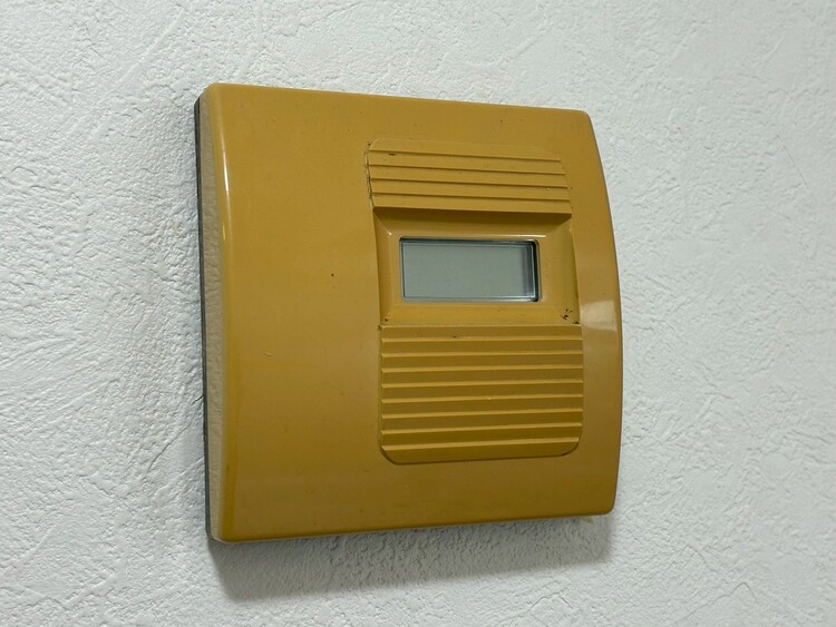 その他 見やすい画面で操作しやすい給湯パネル。