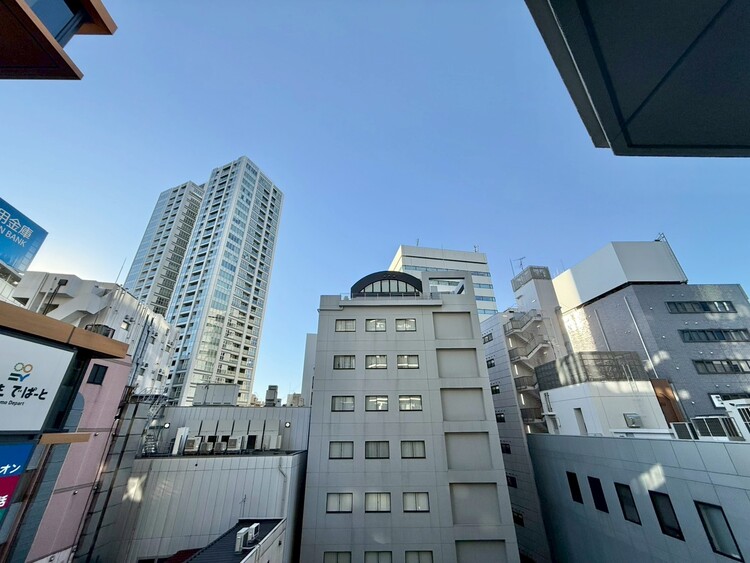 その他 眺望や窓からの景色が良いと、家で過ごす時間も快適です。