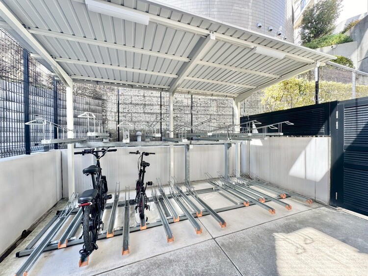 その他 駐輪場も綺麗に整頓されています。※空き状況は都度ご確認下さい。