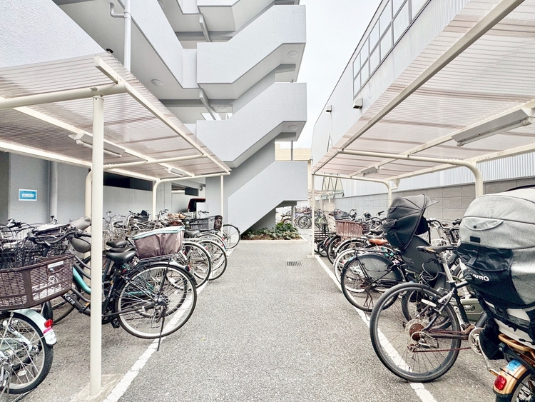 その他 駐輪場も綺麗に整頓されています。※空き状況は都度ご確認下さい。
