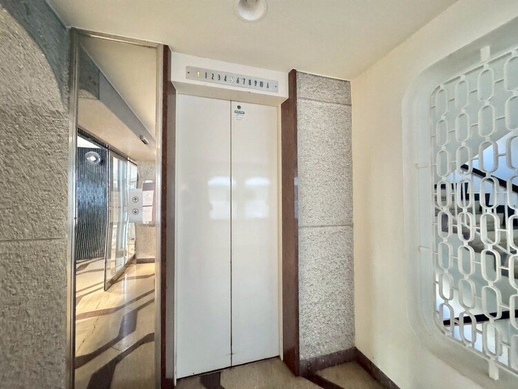 その他 エレベーター完備のため荷物が多くなっても安心。