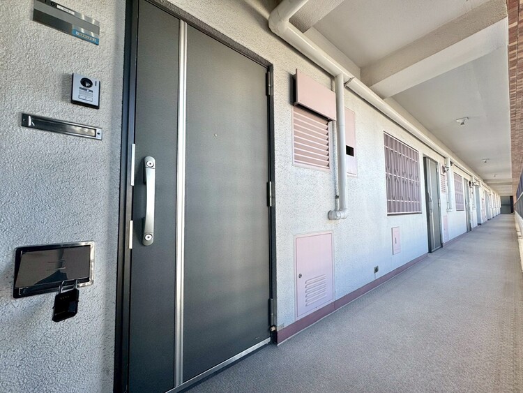 その他 清潔感のある落ち着いた雰囲気の玄関です。