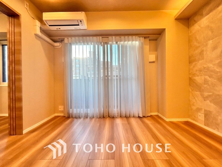 内装 「想像していた以上に広い」が写真を撮っているときの感想です。家事動線に配慮したプランによりご家族がくつろげる明るく広い空間が確保できました。