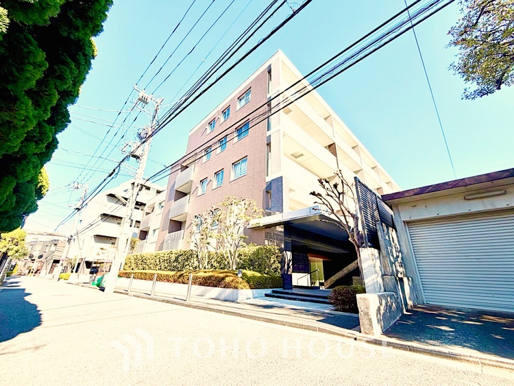 キッチン 毎日の料理が楽しくなる、使いやすいシステムキッチン。家事効率を高める設計です。