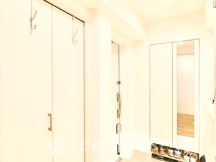 収納 収納力抜群のスペースで、家族の荷物をしっかり整理し、暮らしを快適に保てます。