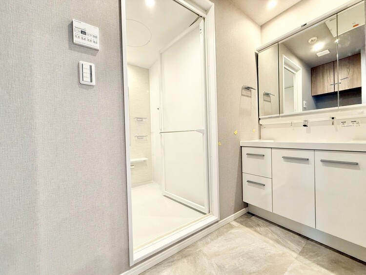 洗面 十分な広さの脱衣所。