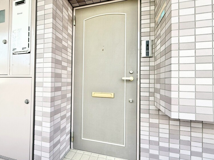 玄関 清潔感のある落ち着いた雰囲気の玄関です。