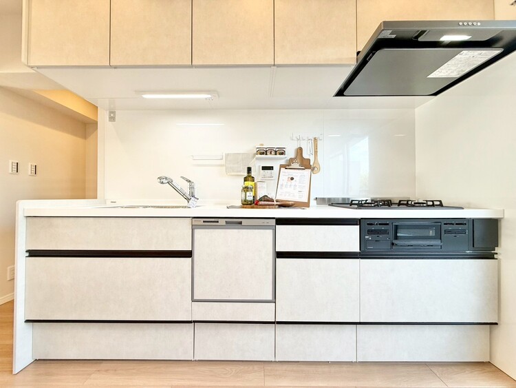 キッチン 使いやすくスタイリッシュなキッチン空間になっております。