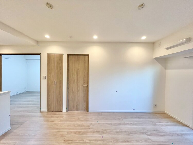 居間 伸びやかな空間のなかで、ゆったりとしたひとときを過ごせます。