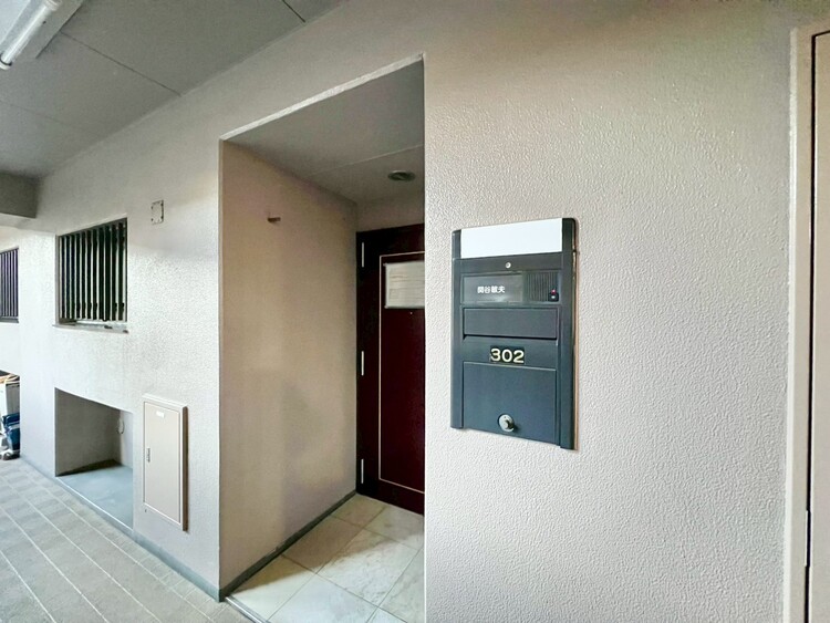 玄関 清潔感のある落ち着いた雰囲気の玄関です。