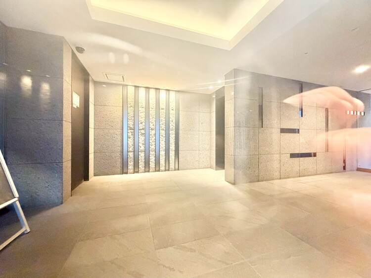 その他 館内は静寂な中が保たれており、管理が行き届いている印象を受けました。