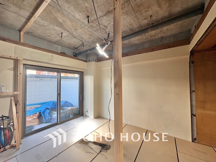 内装 現在改装中◆快適◆な暮らしに不可欠な収納スペース。快適さとともに思い出も詰まっていく。