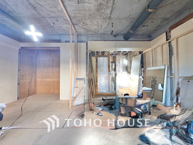 内装 現在改装中◆眩い◆光が燦々と入り、家族の笑顔を照らす。「いつまでも続いて」と願う夢のような毎日がここにある。