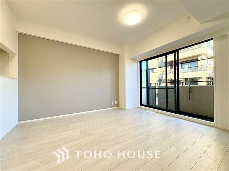 内装 現在改装中◆眩い◆光が燦々と入り、家族の笑顔を照らす。「いつまでも続いて」と願う夢のような毎日がここにある。