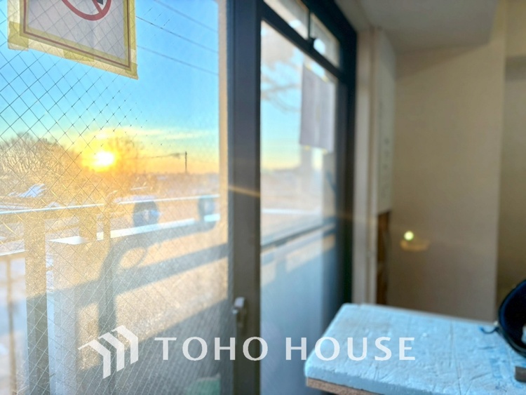 内装 現在改装中◆扉を◆開くとこの景色。家族の”おかえり”の声が聞こえてきそう。