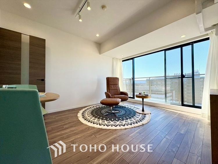 内装 【LIVING】◆Sunshine◆光が燦々と入り、いるだけで気持ちいい。「開放的でゆとりあるお部屋です。」