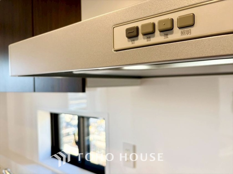 その他 【KITCHEN】◆開放的◆後片付けが楽なシステムキッチン。収納スペースの充実！