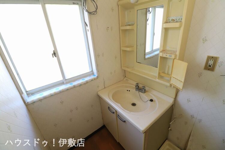 その他 【洗面台】南日本ハウスにて無料でリフォーム見積もり致します。ワンストップサービスで物件の購入からリフォーム工事まで弊社にお任せ下さい。