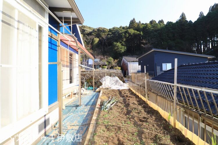 その他 【庭】家庭菜園など楽しめそうです