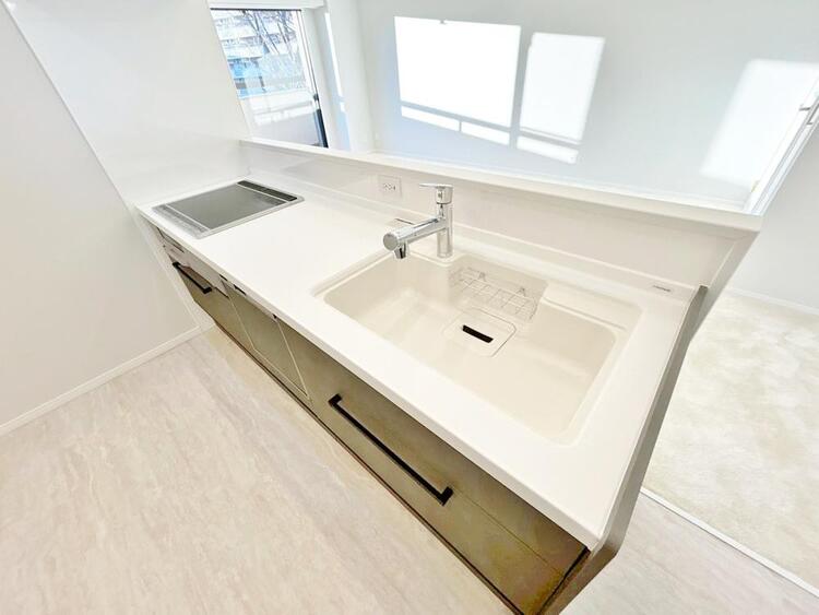 その他 使いやすくスタイリッシュなキッチン空間になっております。