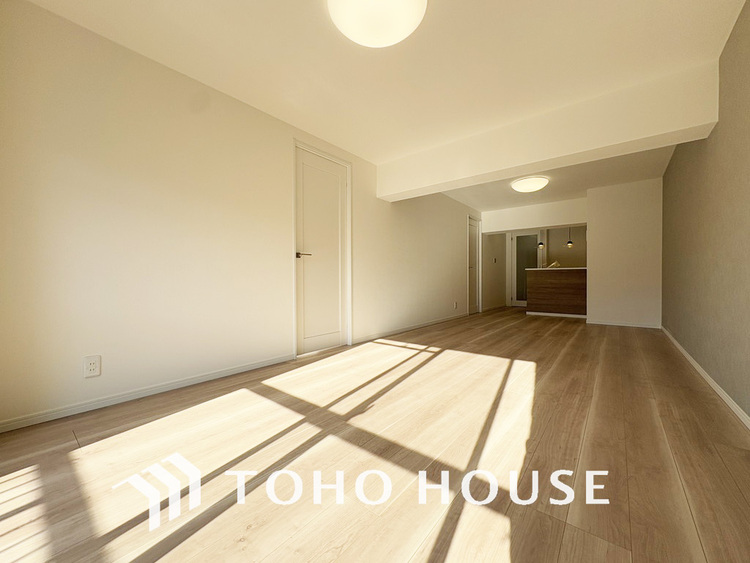 内装 ゆったりとくつろげる上質なリビングダイニング