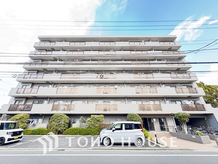 外観 〜最上階、三方角部屋につき陽当たり・通風・眺望良好〜フルリフォーム3LDK住戸〜