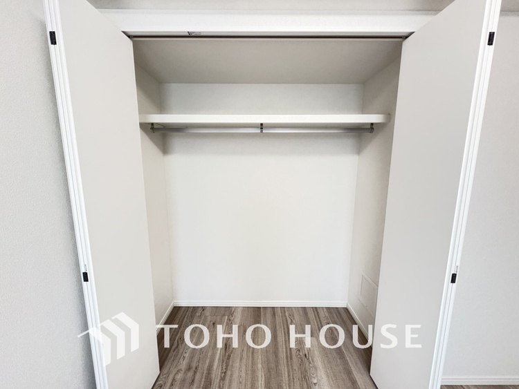 収納 居室　収納