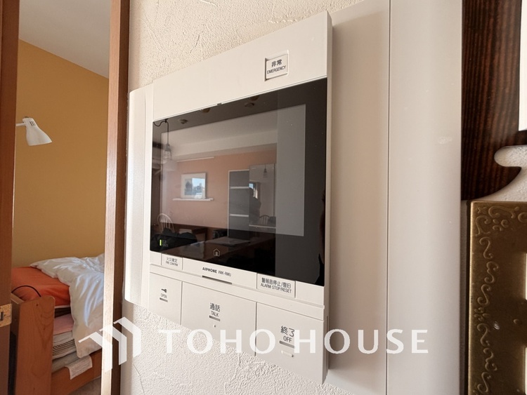 その他 来客が一目でわかるモニター付きインターホン