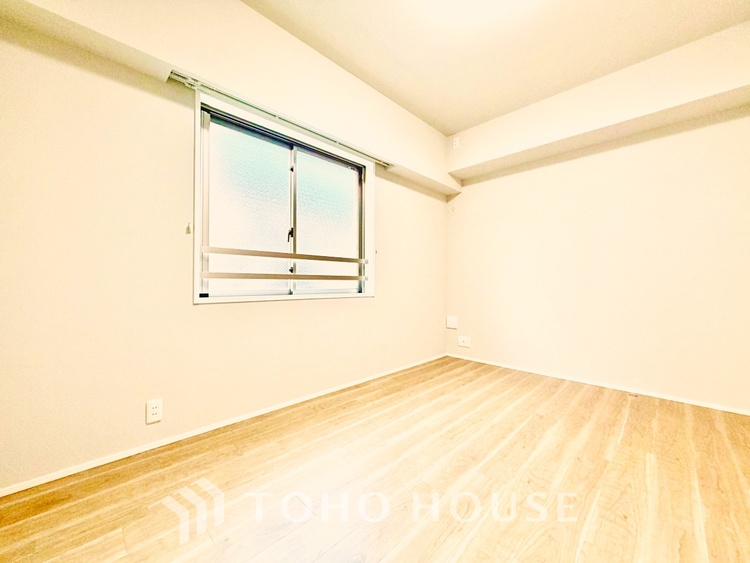 内装 ゆとりある面積と充実収納で、子供部屋や寝室として快適に使えます。