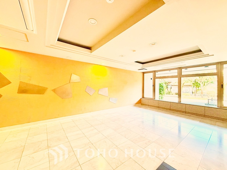 外観 【はるか彼方へ】見上げれば高い空。手を伸ばせば吸い込まれそうな突き抜ける空間。空が高いと気持ちも高揚します。空さえも楽しむ生活を始めませんか