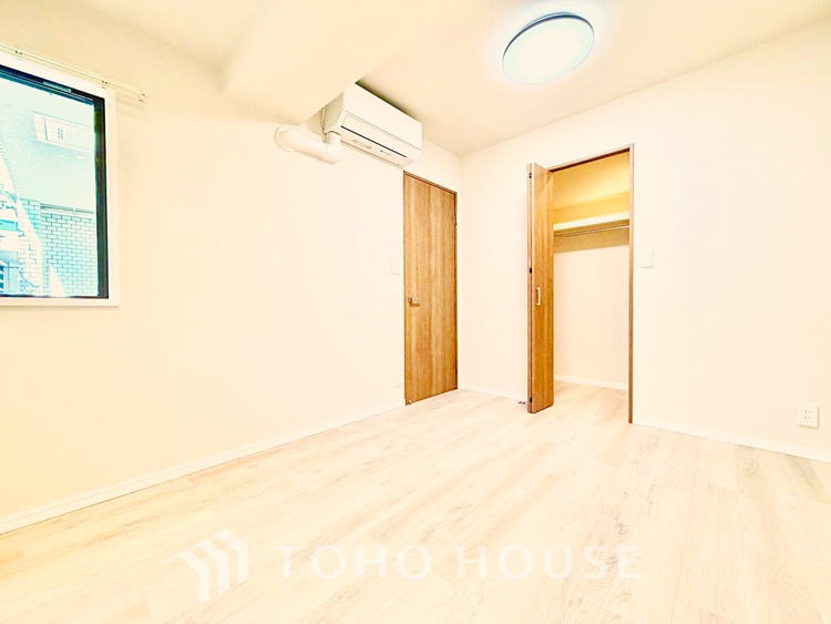 内装 ゆとりある面積と充実収納で、子供部屋や寝室として快適に使えます。