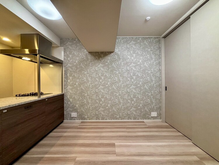 居間 伸びやかな空間のなかで、ゆったりとしたひとときを過ごせます。