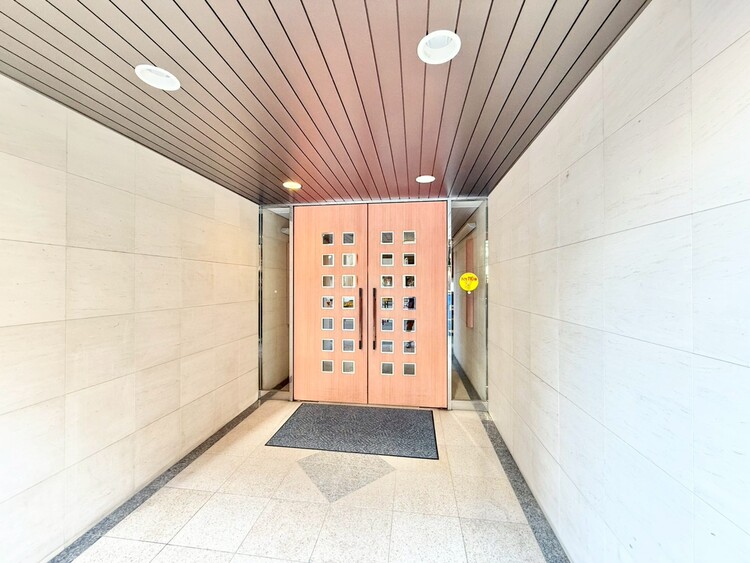 エントランス 上質感漂う玄関アプローチです。