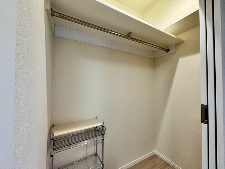 収納 収納スペースが付いていて、お部屋を広く使っていただけます。