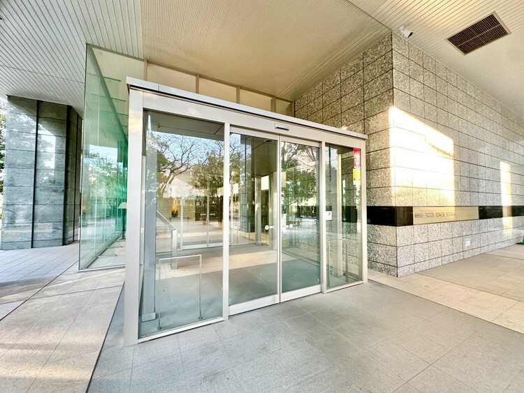 エントランス 上質感漂う玄関アプローチです。